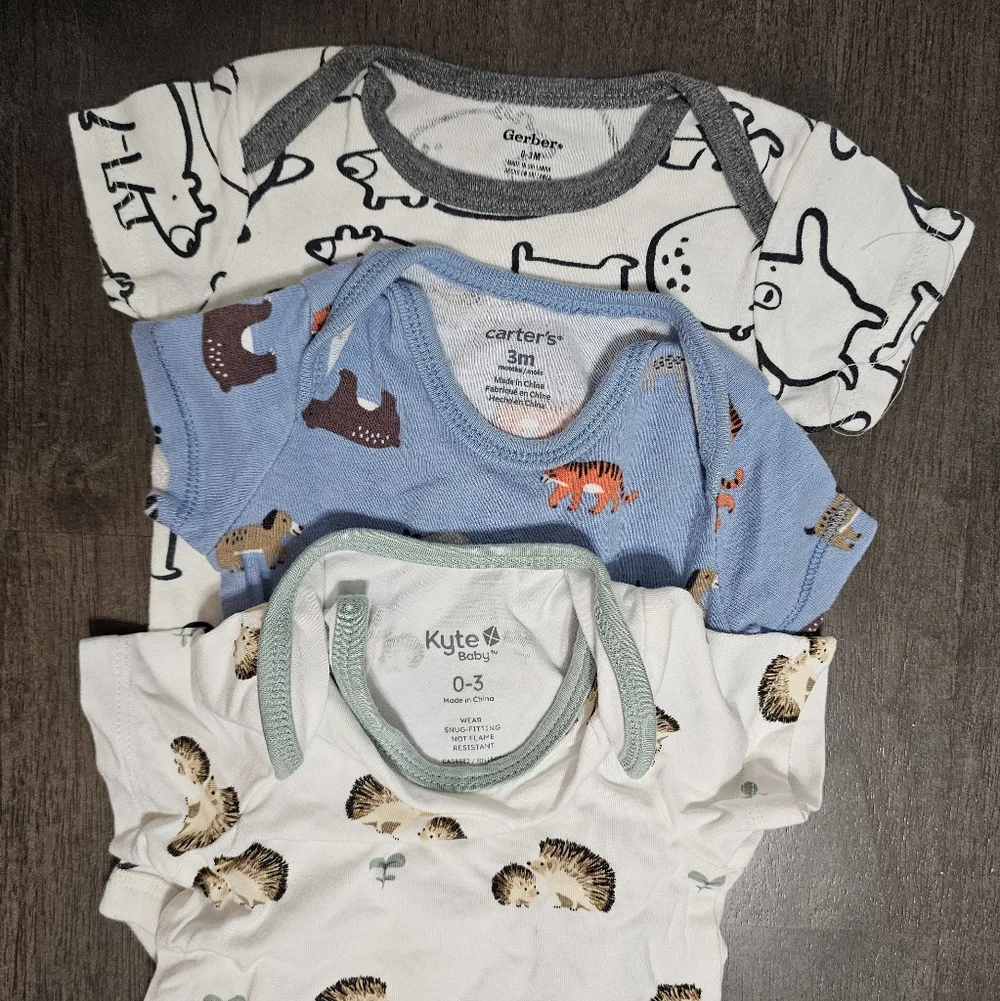 Animal Print Baby One Pieces Mixed Lot Kyte Baby, Carter's & Gerber